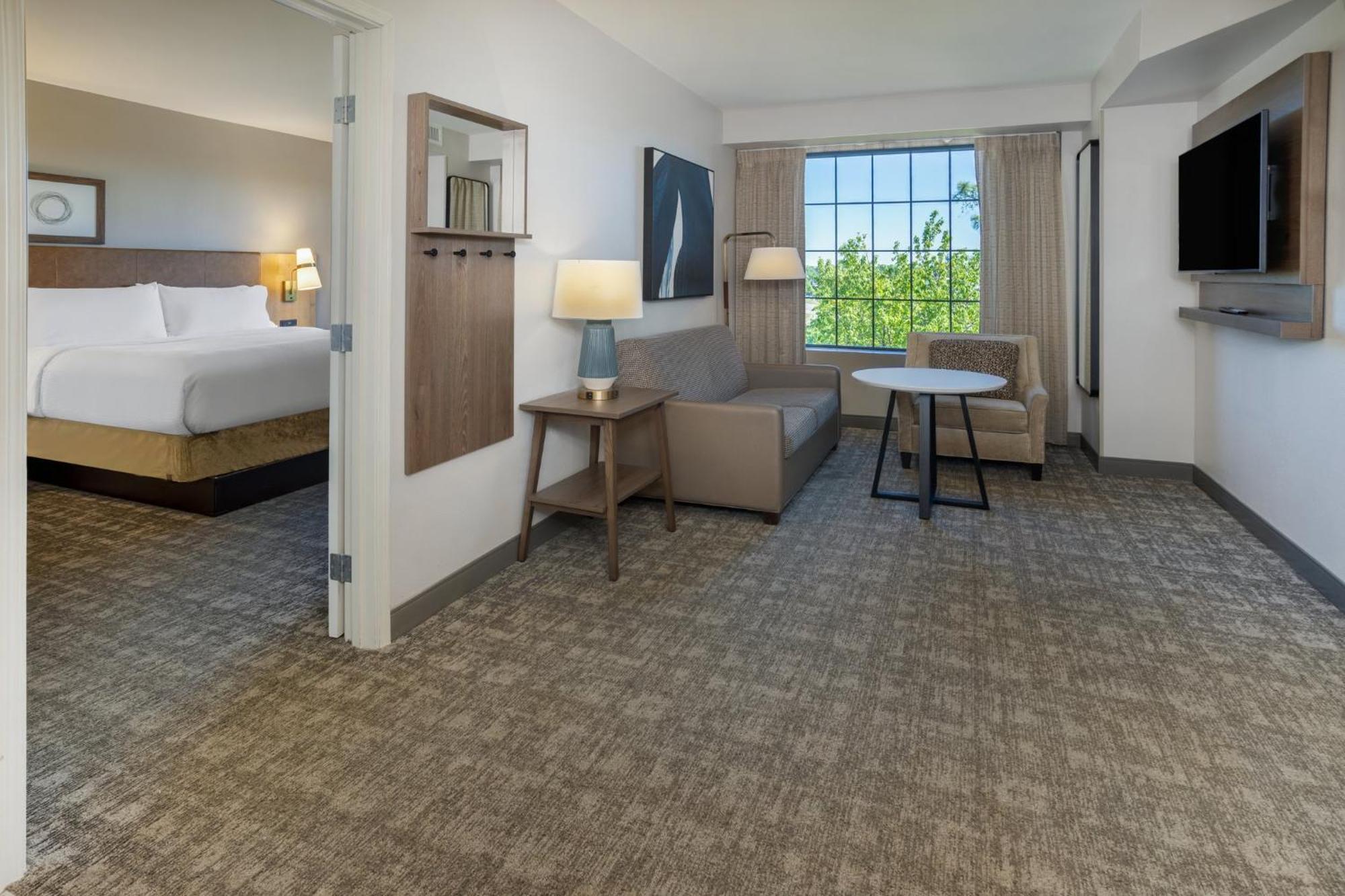 Staybridge Suites Wilmington East By Ihg Exterior foto